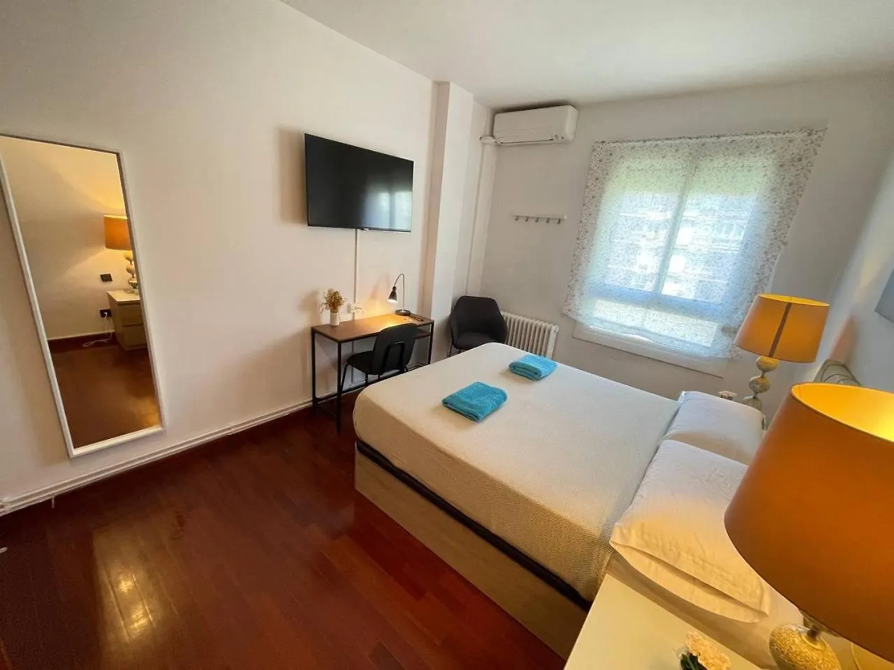 Bed & Breakfast Rooms Parara Barcelona